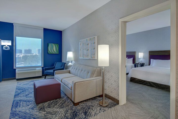 Room 19 of 50