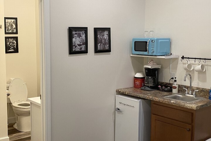 Room 147 of 238