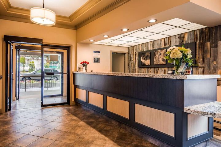 Tower Inn and Suites