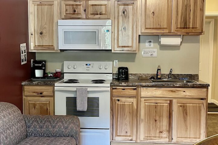 Denali Rainbow Village RV Park and Motel