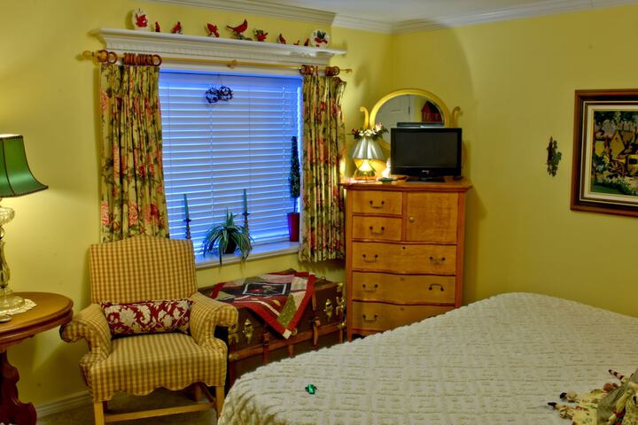 Room 106 of 171