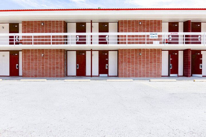 Property Grounds 25 of 25