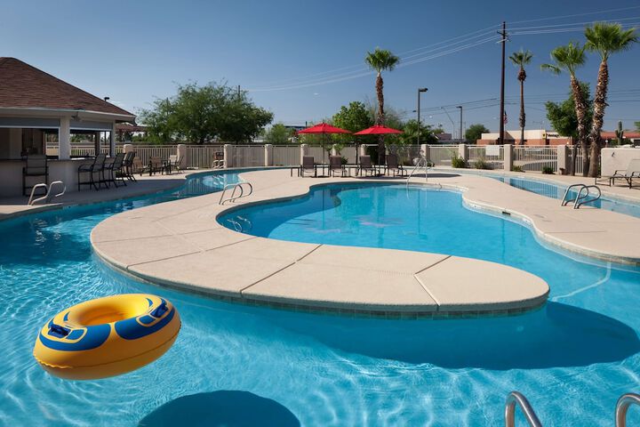 Pool 4 of 39