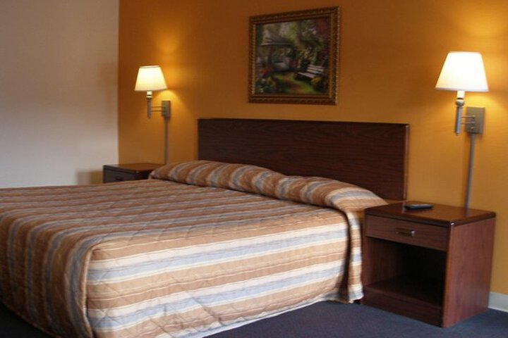 SCOTTISH INNS ROCKY TOP
