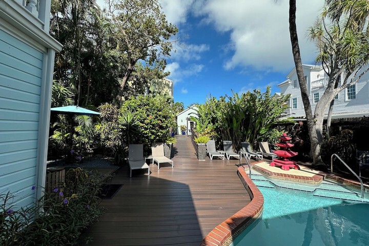 Hotel 7 of 259