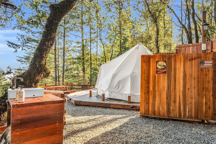 Mays Luxury Farm Stays