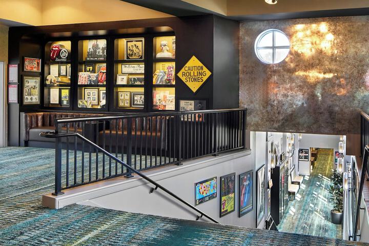 Renaissance Shoals Resort & Spa