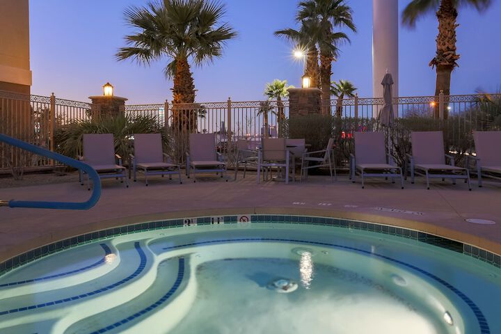 Pool 7 of 39