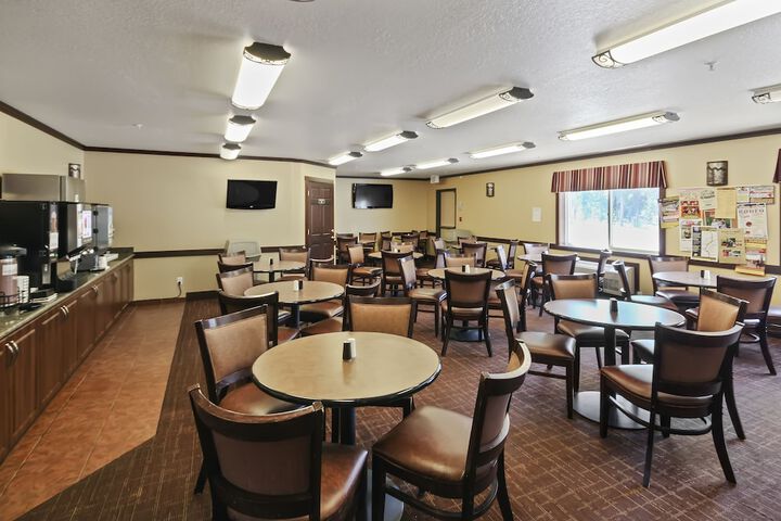 Yellowstone Westgate Hotel