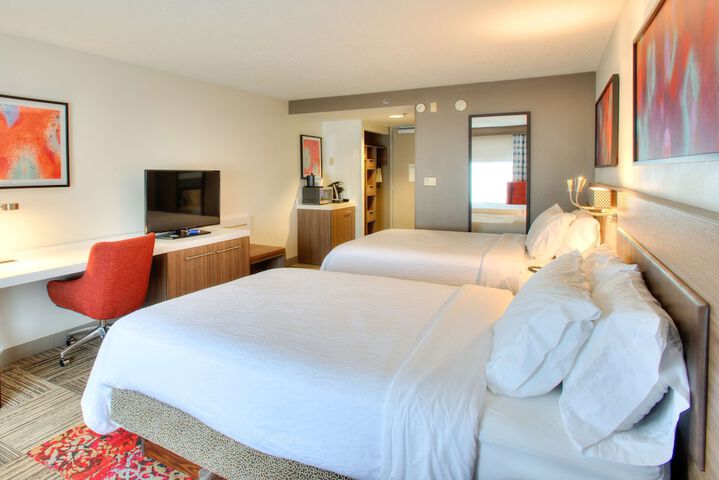 Room 12 of 22