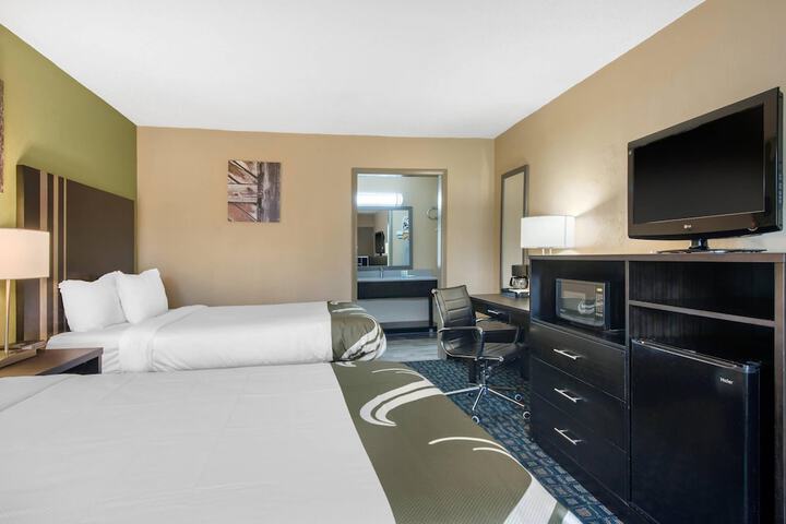 Quality Inn & Suites Brooksville I-75 / Dade City