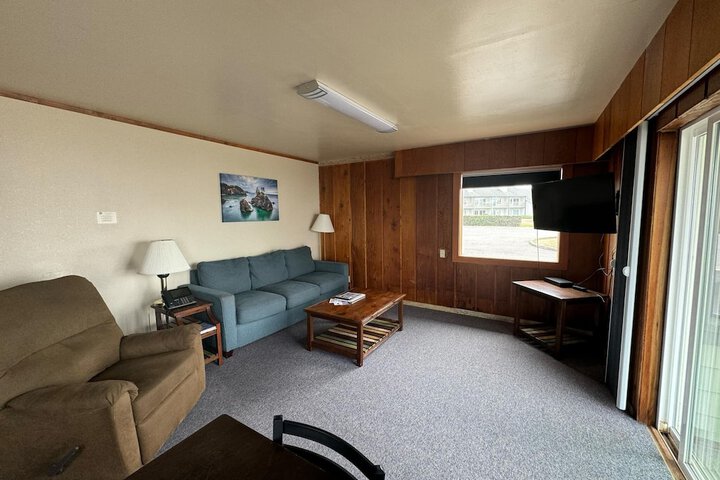 Room 92 of 233