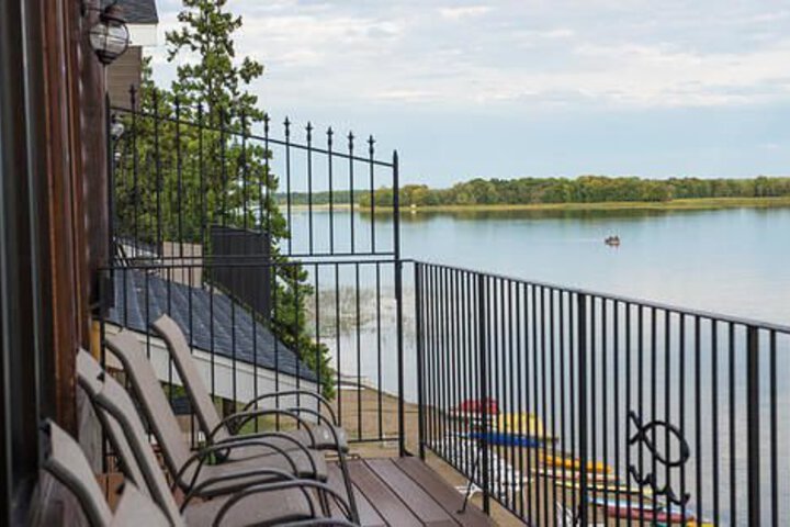 HIAWATHA BEACH RESORT