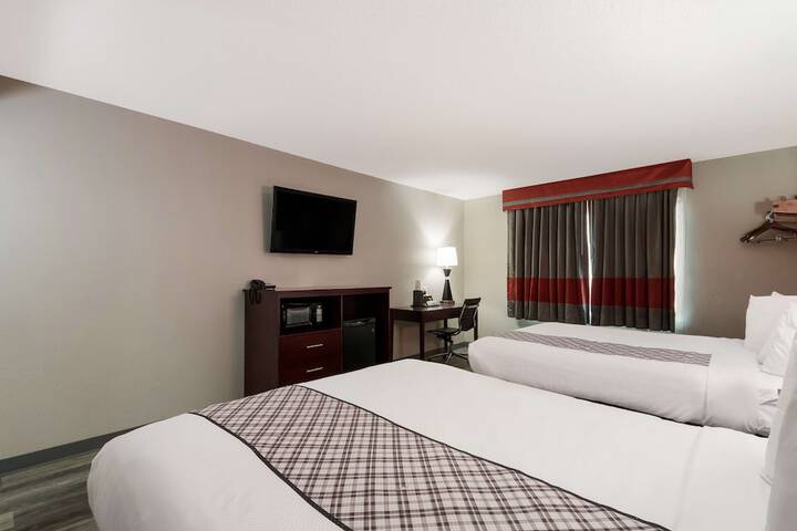 Room 14 of 39