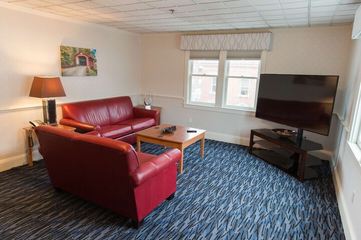 Room 10 of 53