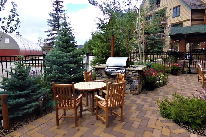 Terrace/Patio 32 of 42