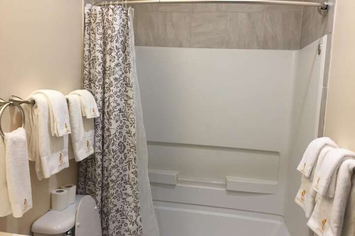 Room 18 of 23