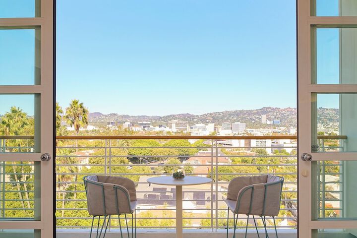 Cameo Beverly Hills LXR Hotels & Resorts
