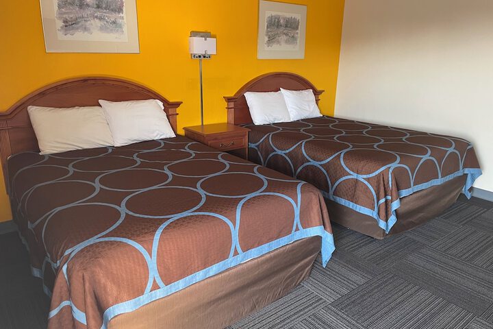 Room 12 of 17