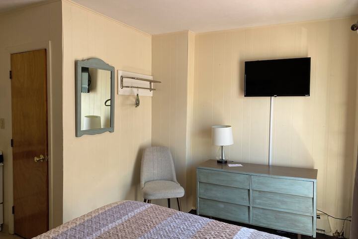 Room 50 of 90