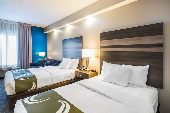 Room 14 of 49