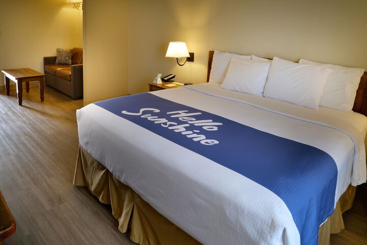 Days Inn & Suites by Wyndham Llano