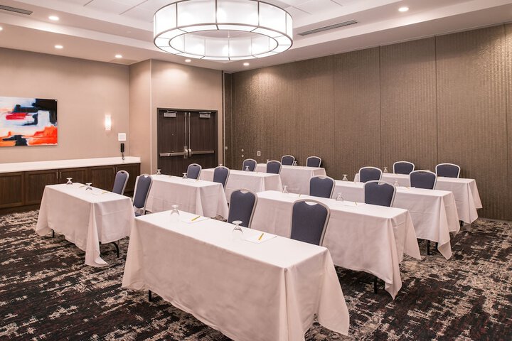 Hilton Garden Inn Little Rock Downtown