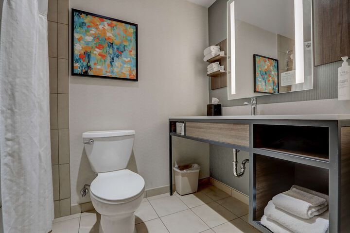 Room 54 of 73
