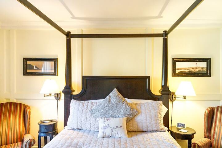 The Stella Rose B & B