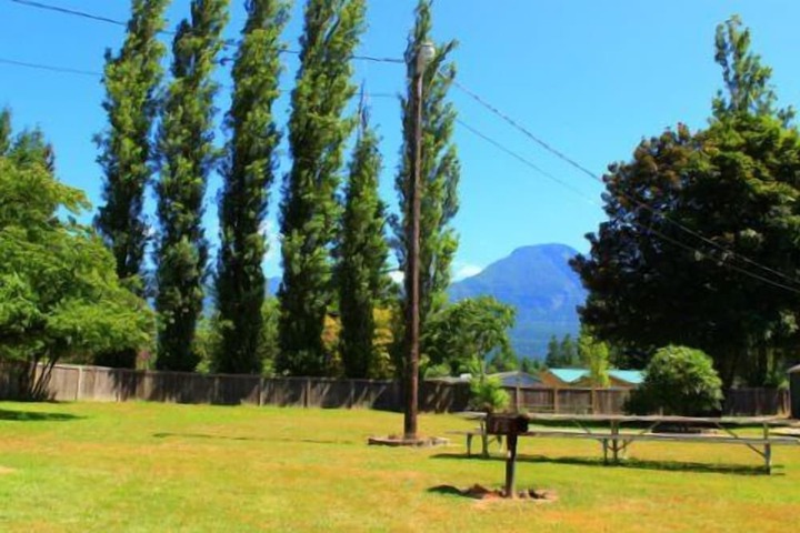 Property Grounds 31 of 31