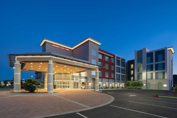 Hotel 2 of 42