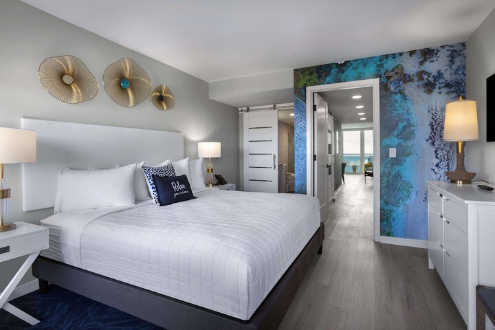 Crown Reef Beach Resort and Waterpark