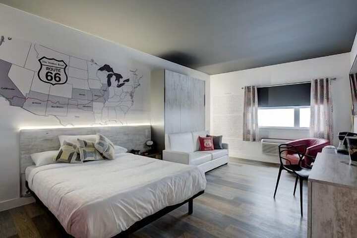 Room 8 of 50