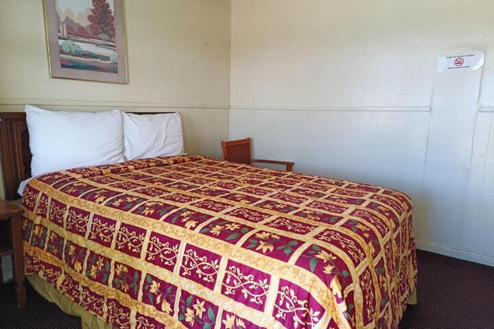 Triangle Motel by OYO Mexia Texas