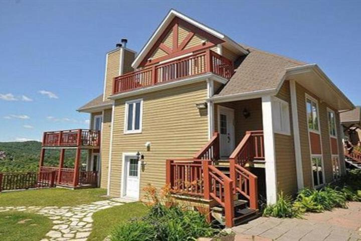 Haut-Bois by Rendez-Vous Mont-Tremblant