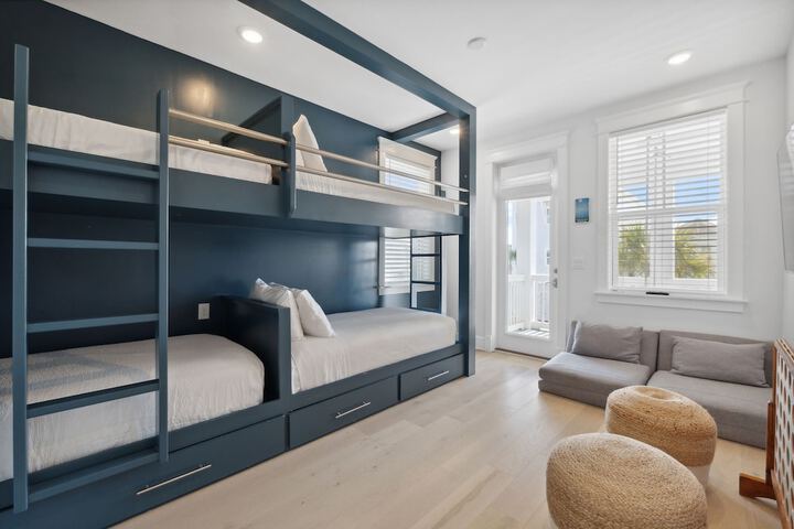 Prominence on 30A by Panhandle Getaways