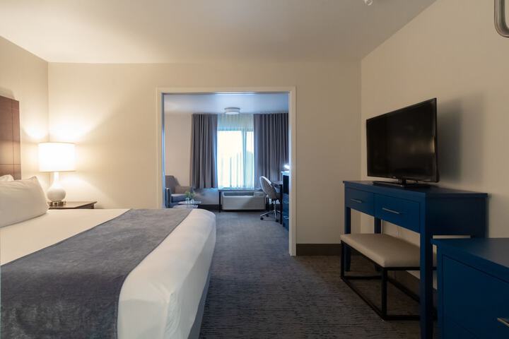Room 8 of 45
