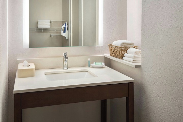 Residence Inn by Marriott Pittsburgh Monroeville / Wilkins