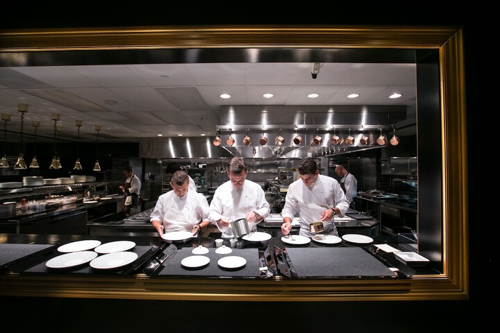 Dining 108 of 147
