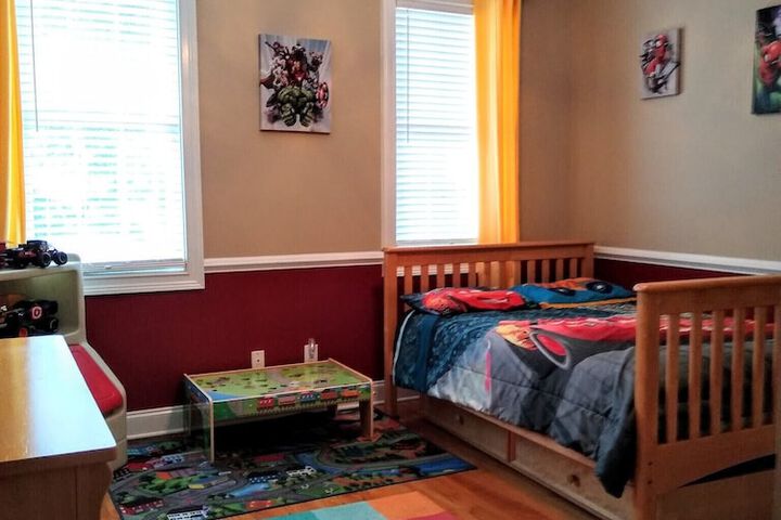 Room 49 of 77