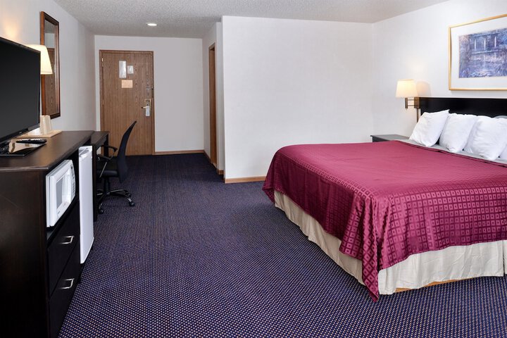 Room 8 of 20