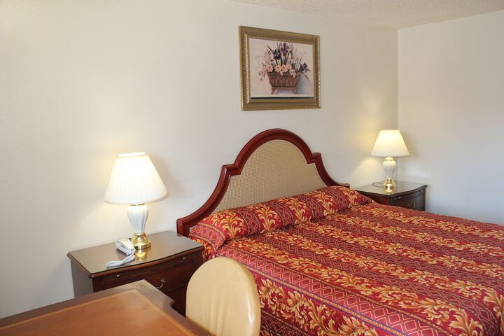 Room 30 of 53
