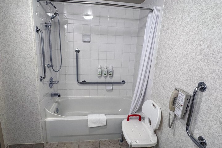 Ramada by Wyndham Sherwood Park
