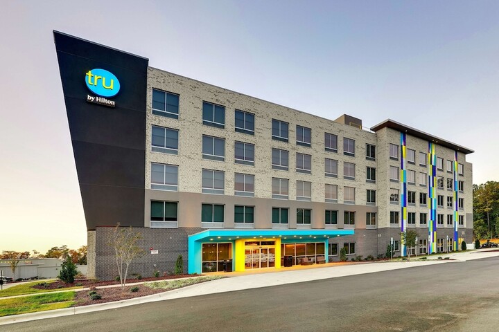 Hotel 9 of 66