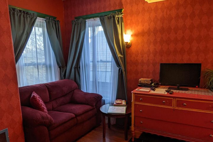 Room 13 of 29