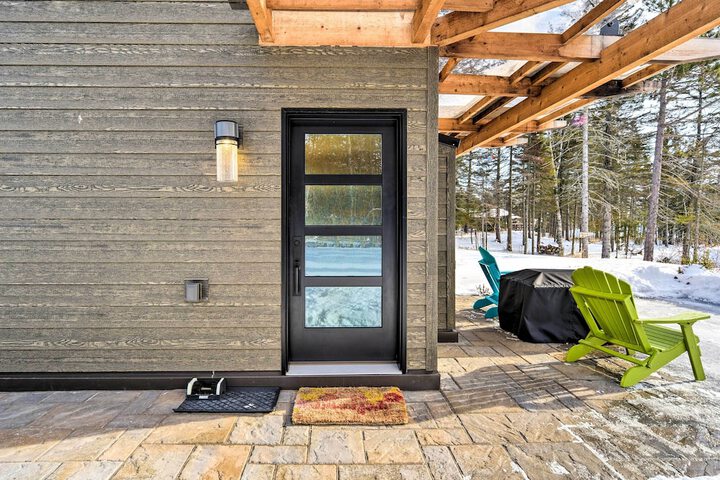 Office & Fire Pit: Waterfront Lake Superior Cabin!
