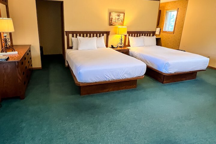 Room 77 of 132