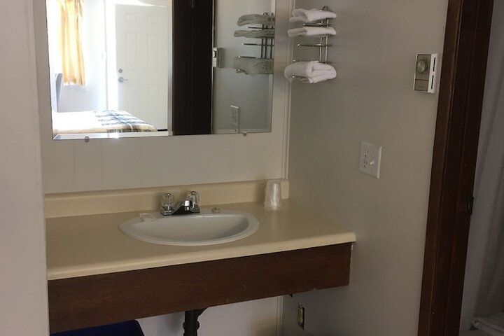 Room 18 of 44