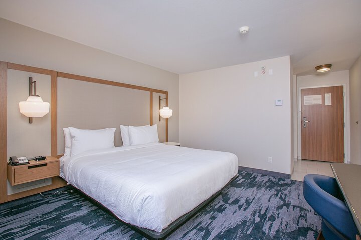Room 21 of 46
