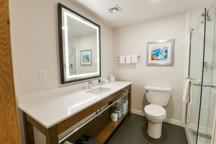 Room 18 of 47